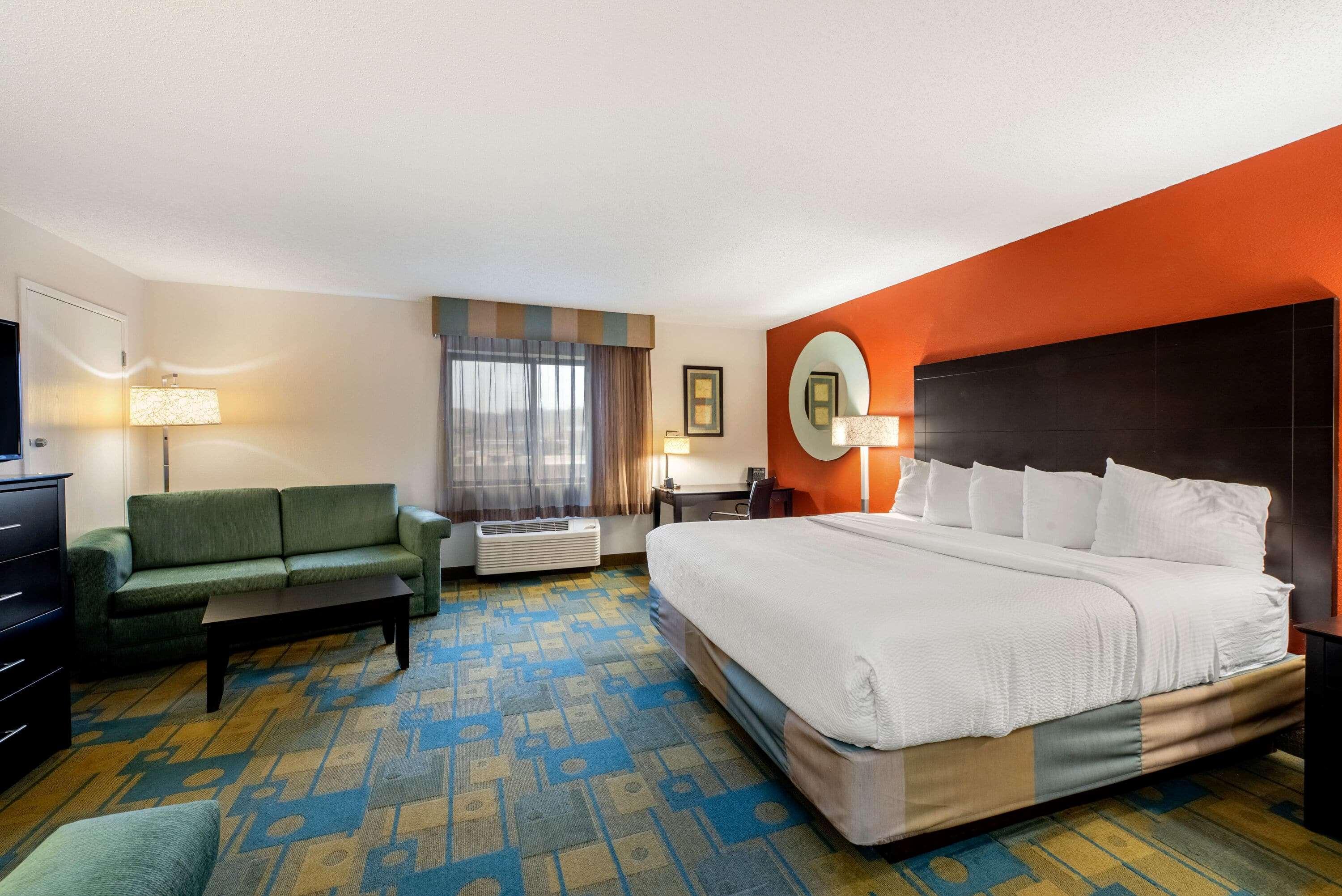 La Quinta By Wyndham Mansfield Oh Hotel Exterior foto