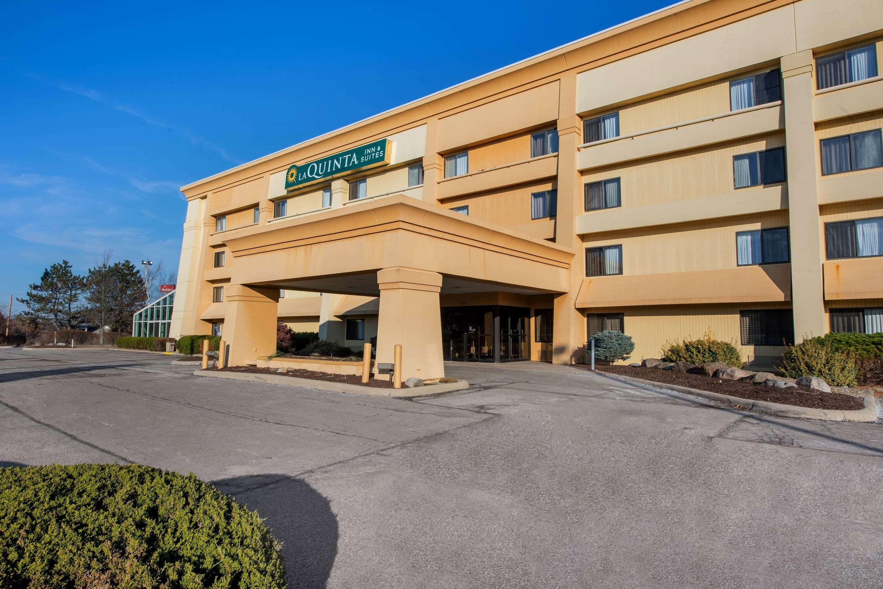 La Quinta By Wyndham Mansfield Oh Hotel Exterior foto